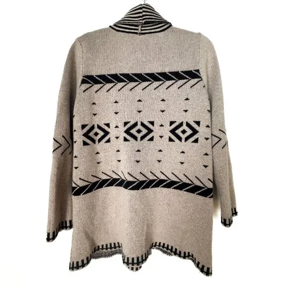 Stitchfix Pixley Aztec Patterned Cardigan Boho Western Cabincore - Picture 4 of 9